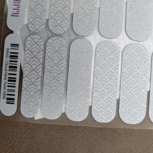 Jamberry nail wraps Cloud Nine Twist